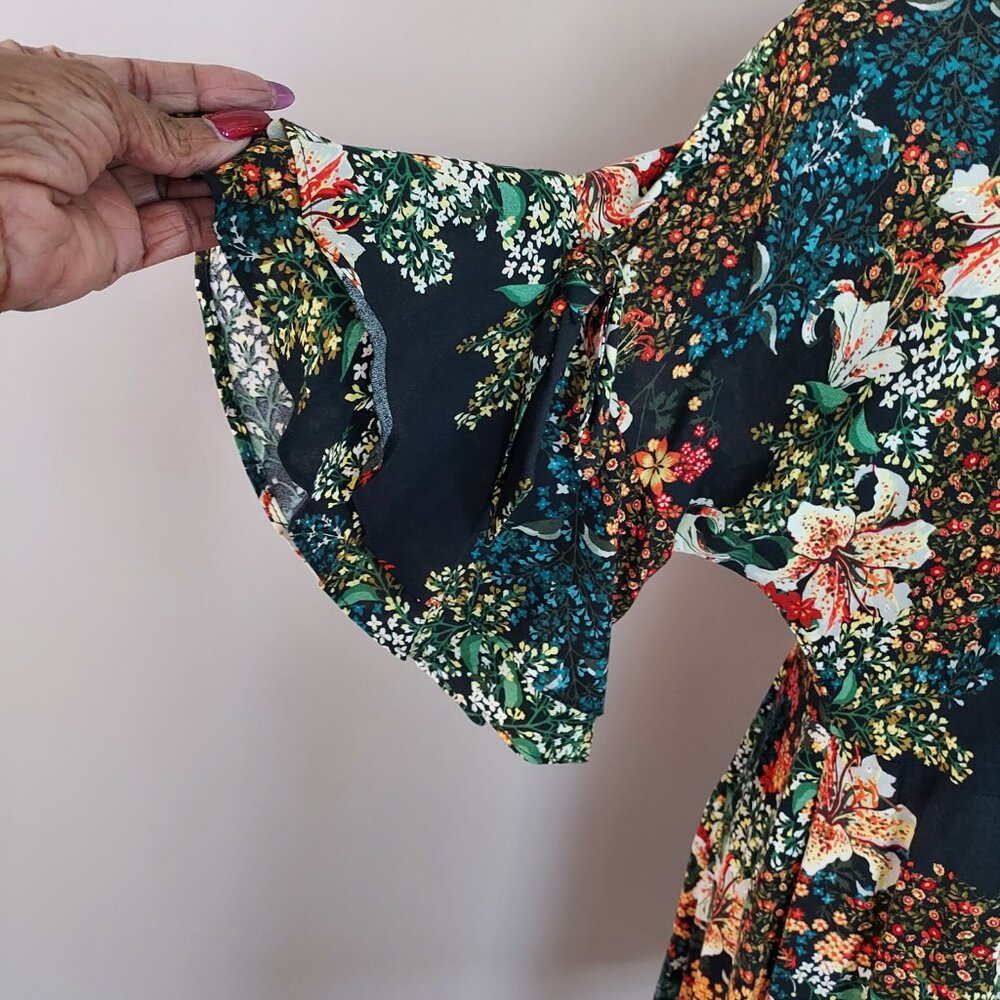 Zara Basic Z1975 Denim Short Flutter Sleeves Butt… - image 4